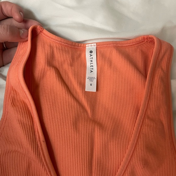 Athleta Crop Rib workout tank - Picture 2 of 3